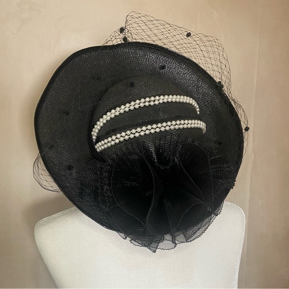 Doris Designed women's vintage formal cartwheel style church hat w/ pearls EUC - Picture 2 of 6